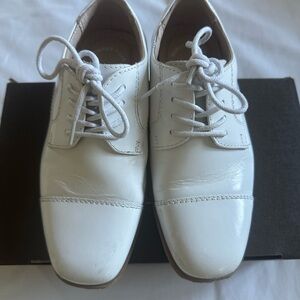 Florsheim Boys White Oxford dress shoe